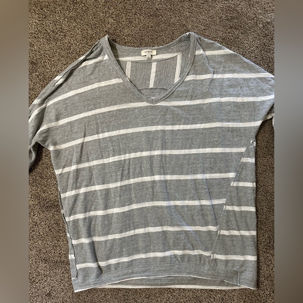 Umgee Gray and White Striped Sweater - Picture 5 of 9